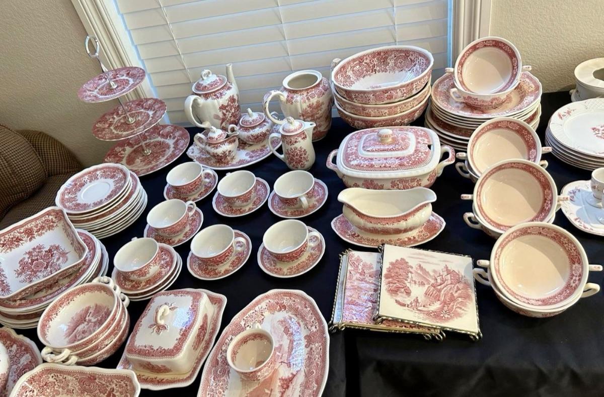 Hidden Estate Sale Treasures to Look For