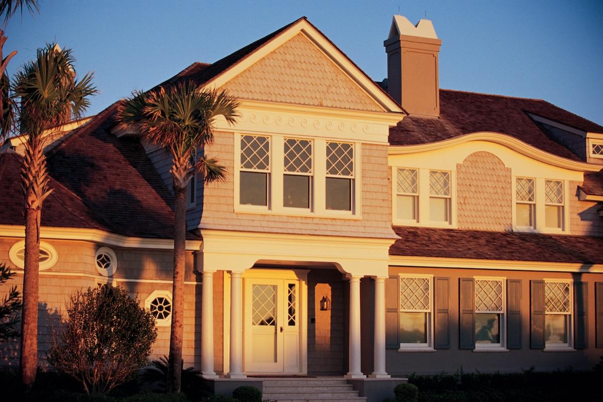 How Much Do Estate Sale Companies Charge? (Full Estate Sale Cost)