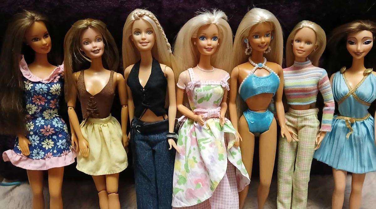 How to Value Collectible Barbie Dolls at Estate Sales: A Collector’s Guide